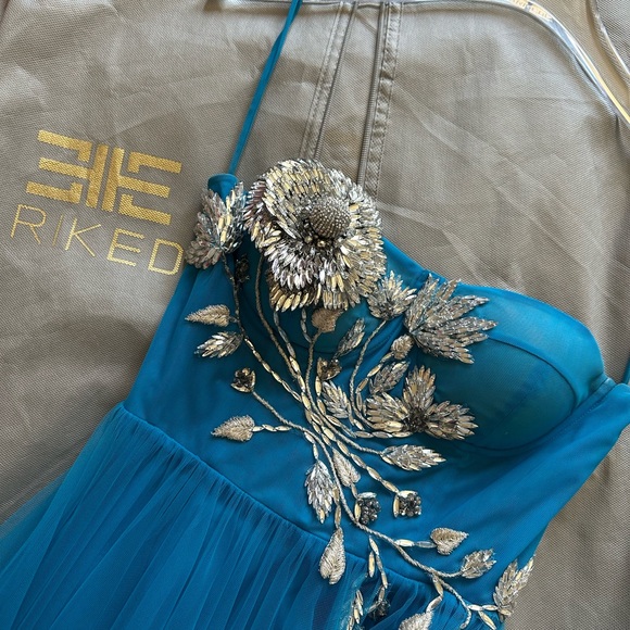 Tarik Ediz Gown – 54207 Ball Gown - Picture 11 of 14